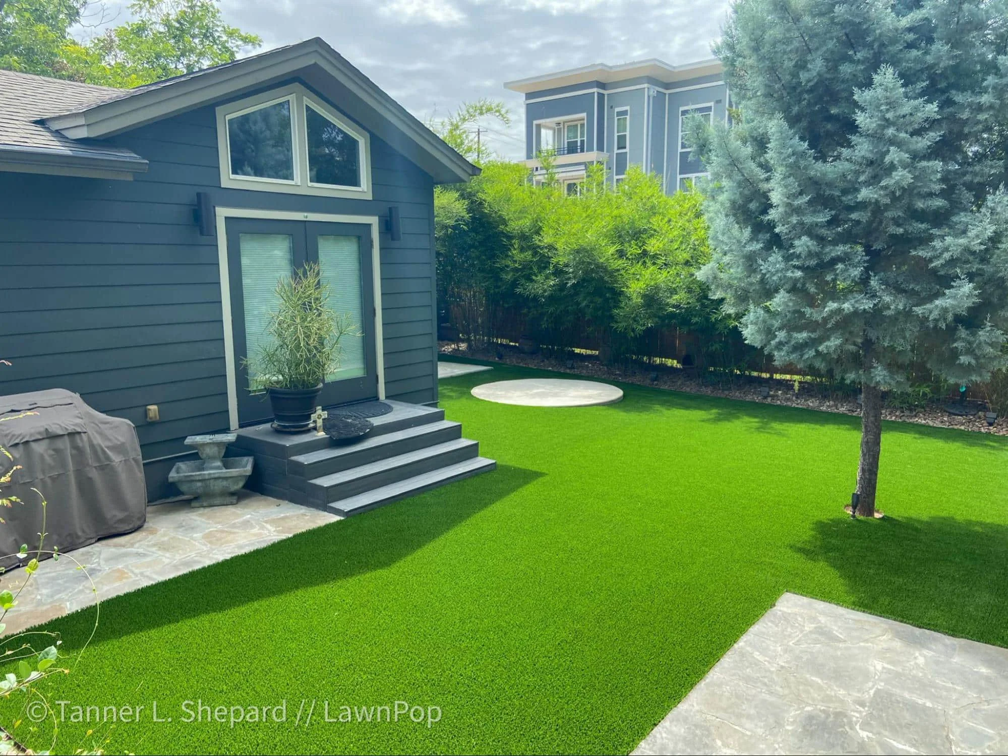 How Colored Artificial Turf Brings Creativity to Events, Exhibitions, and Branding