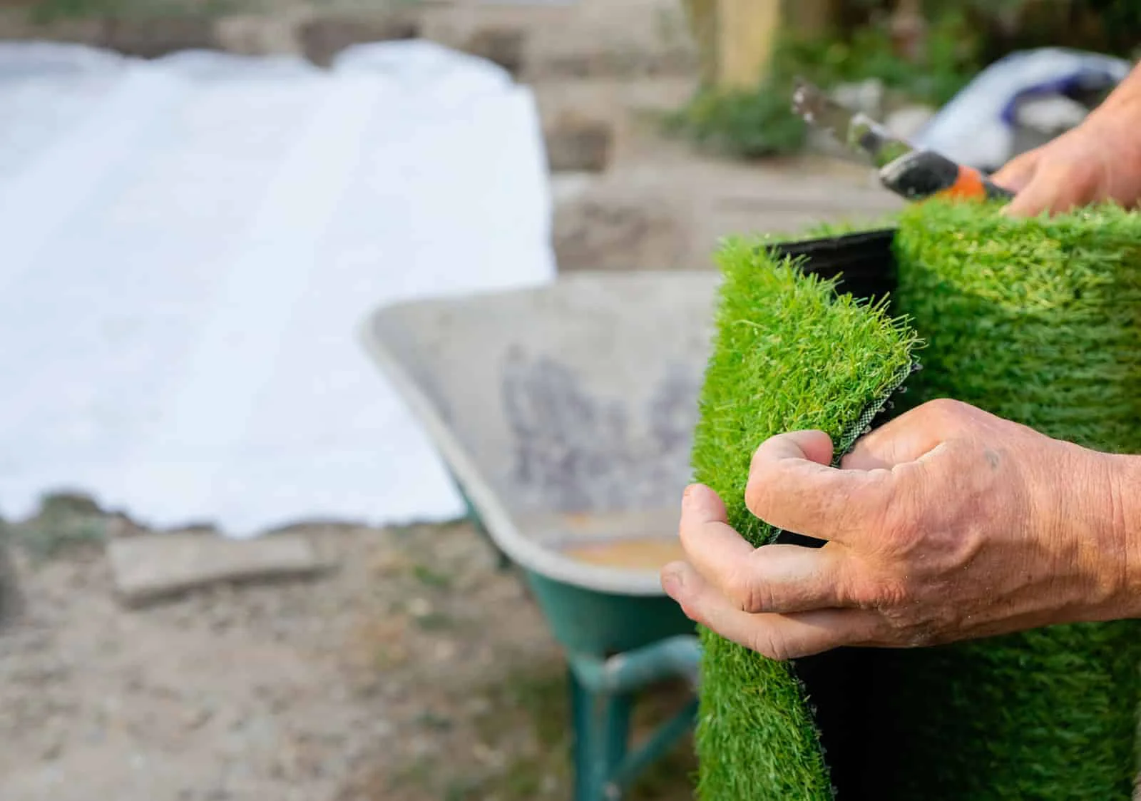 How to Prepare Ground for Artificial Grass