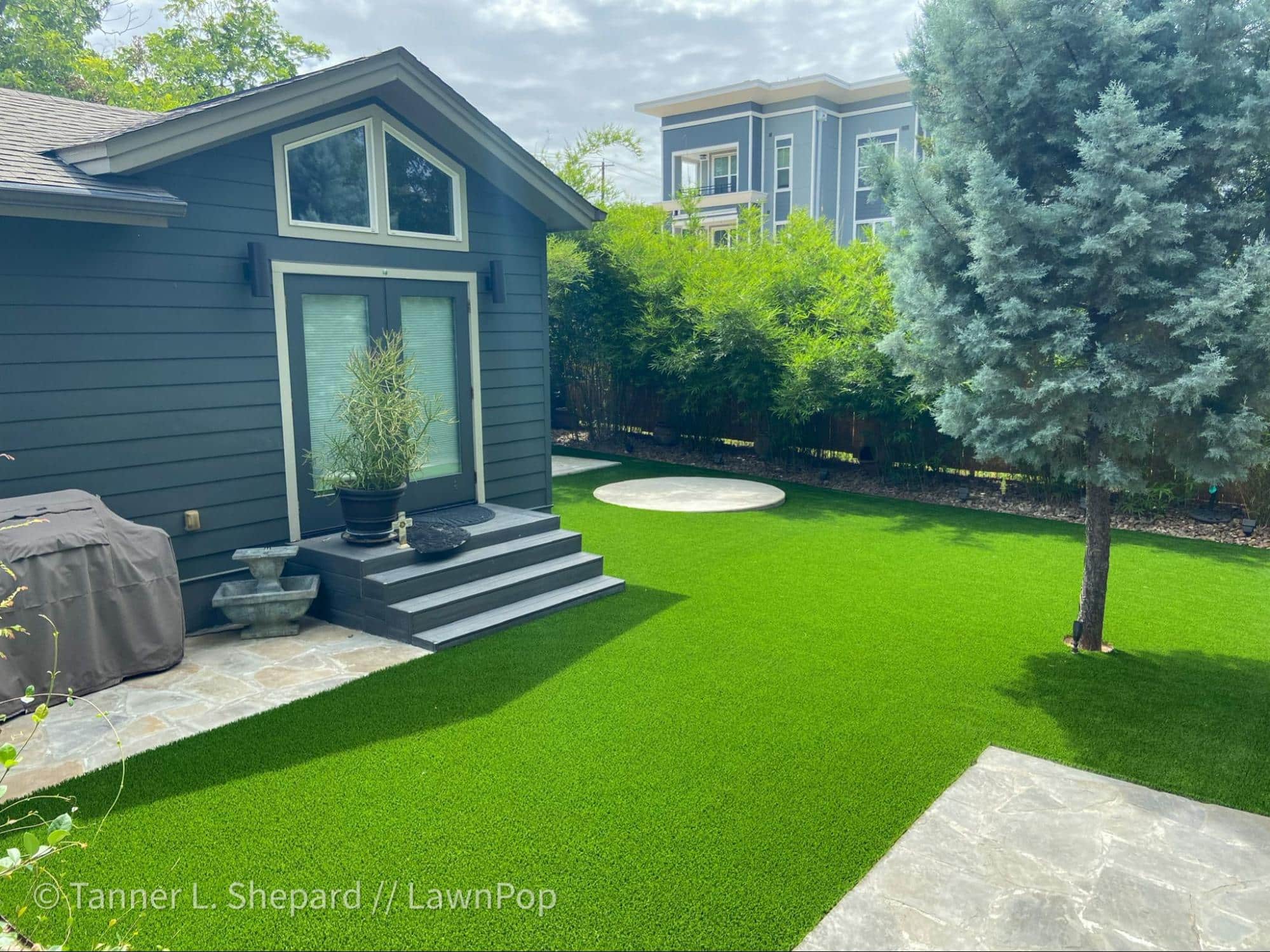 How Colored Artificial Turf Brings Creativity to Events, Exhibitions, and Branding